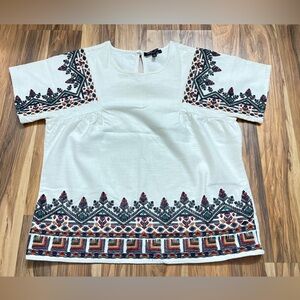 Romeo & Juliet Couture Women Boho Embroidered White Top